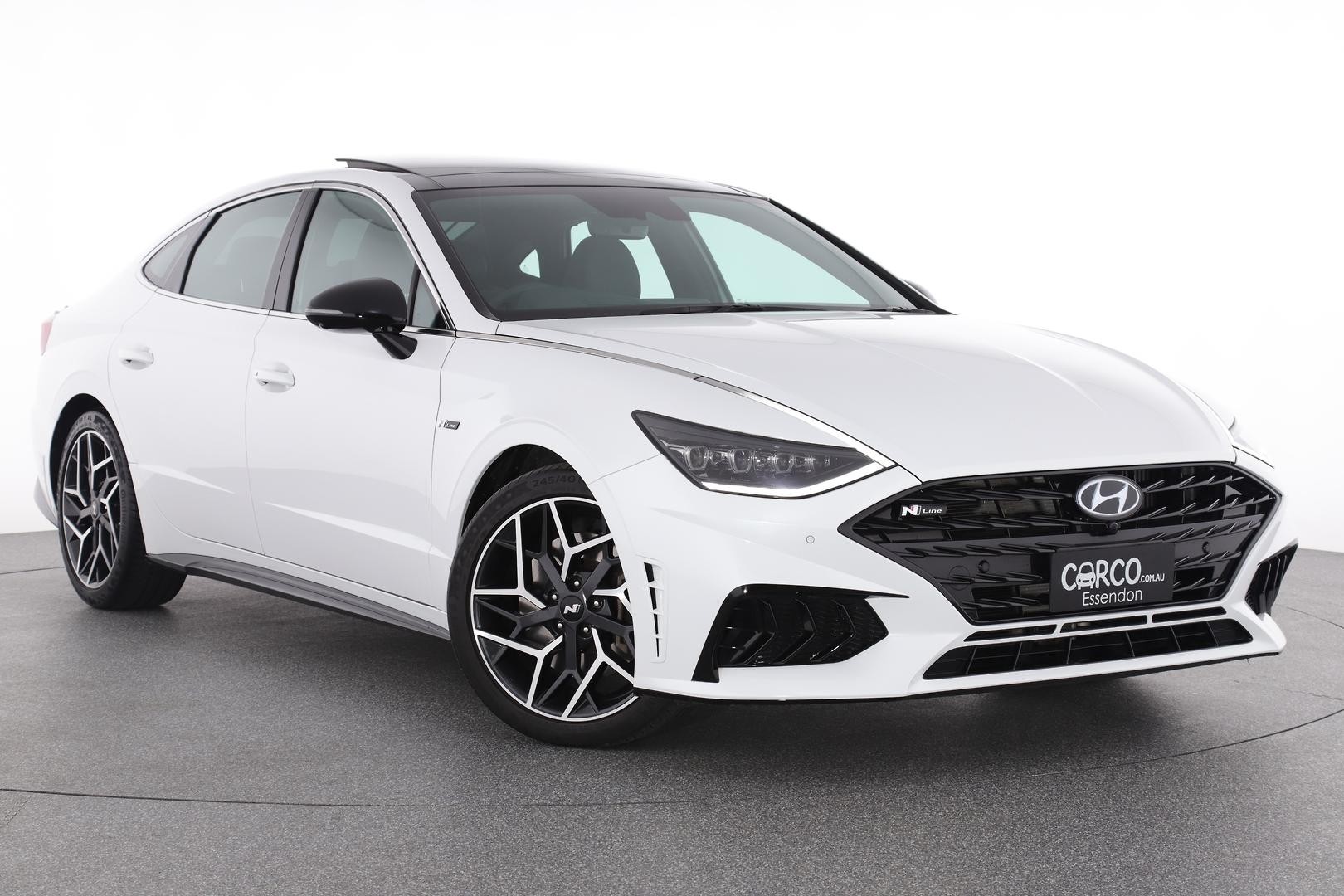 Hyundai Sonata image 1