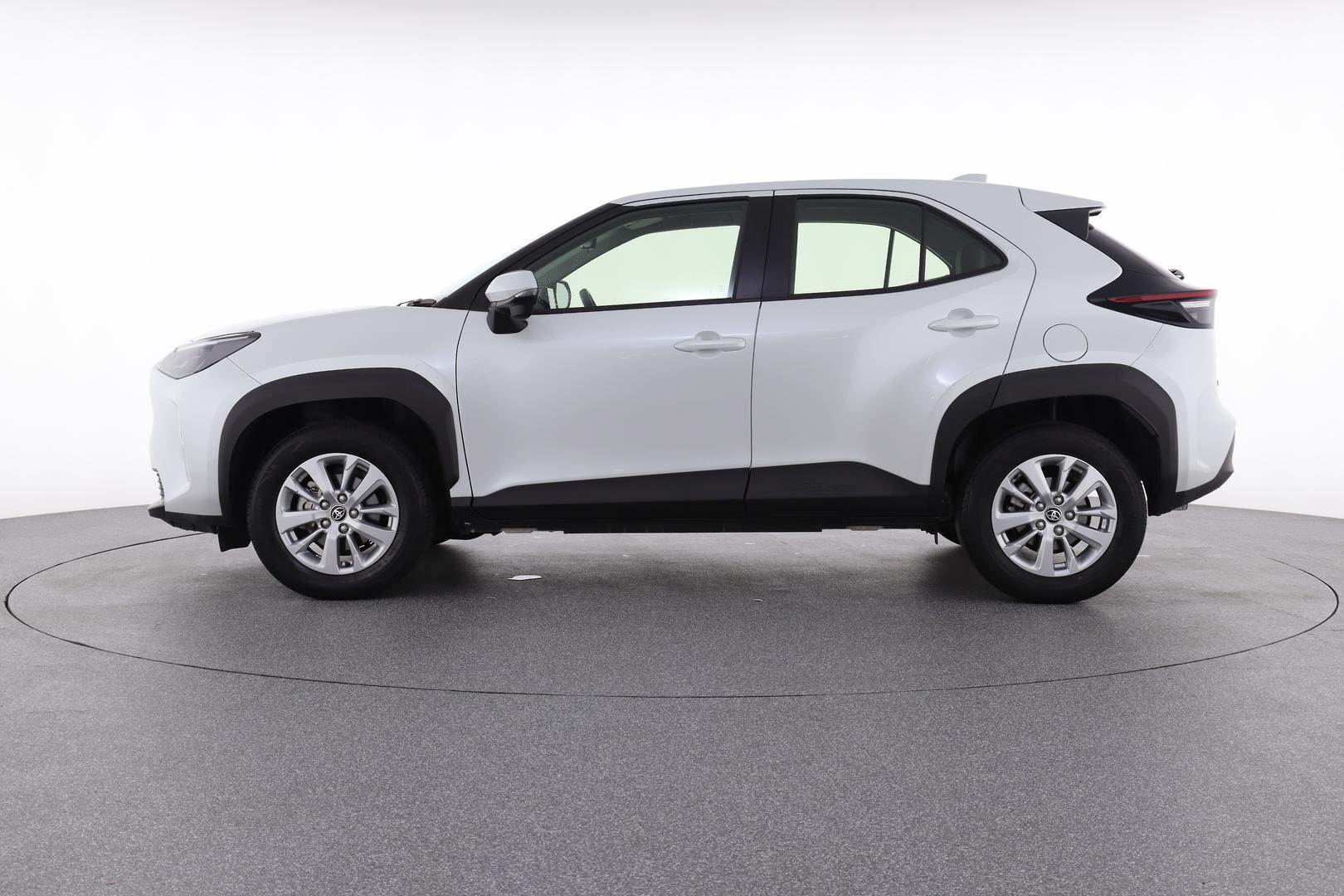 Toyota Yaris Cross image 3