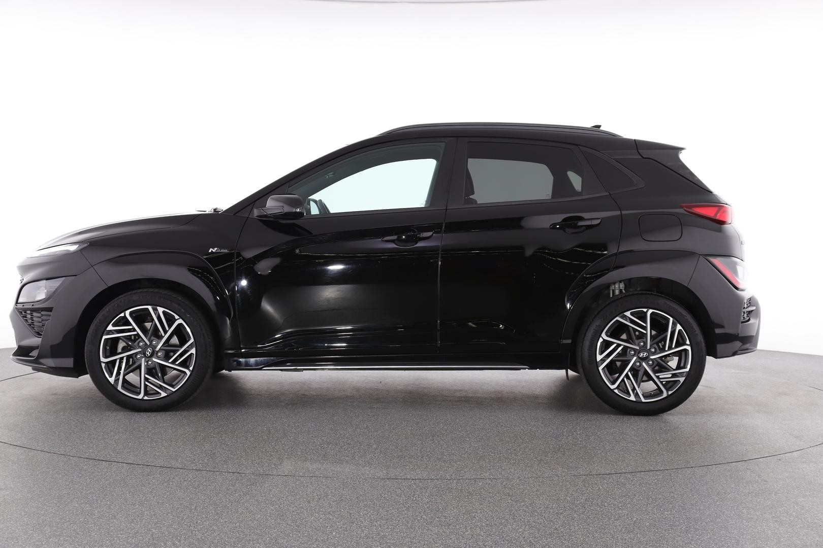 Hyundai Kona image 3