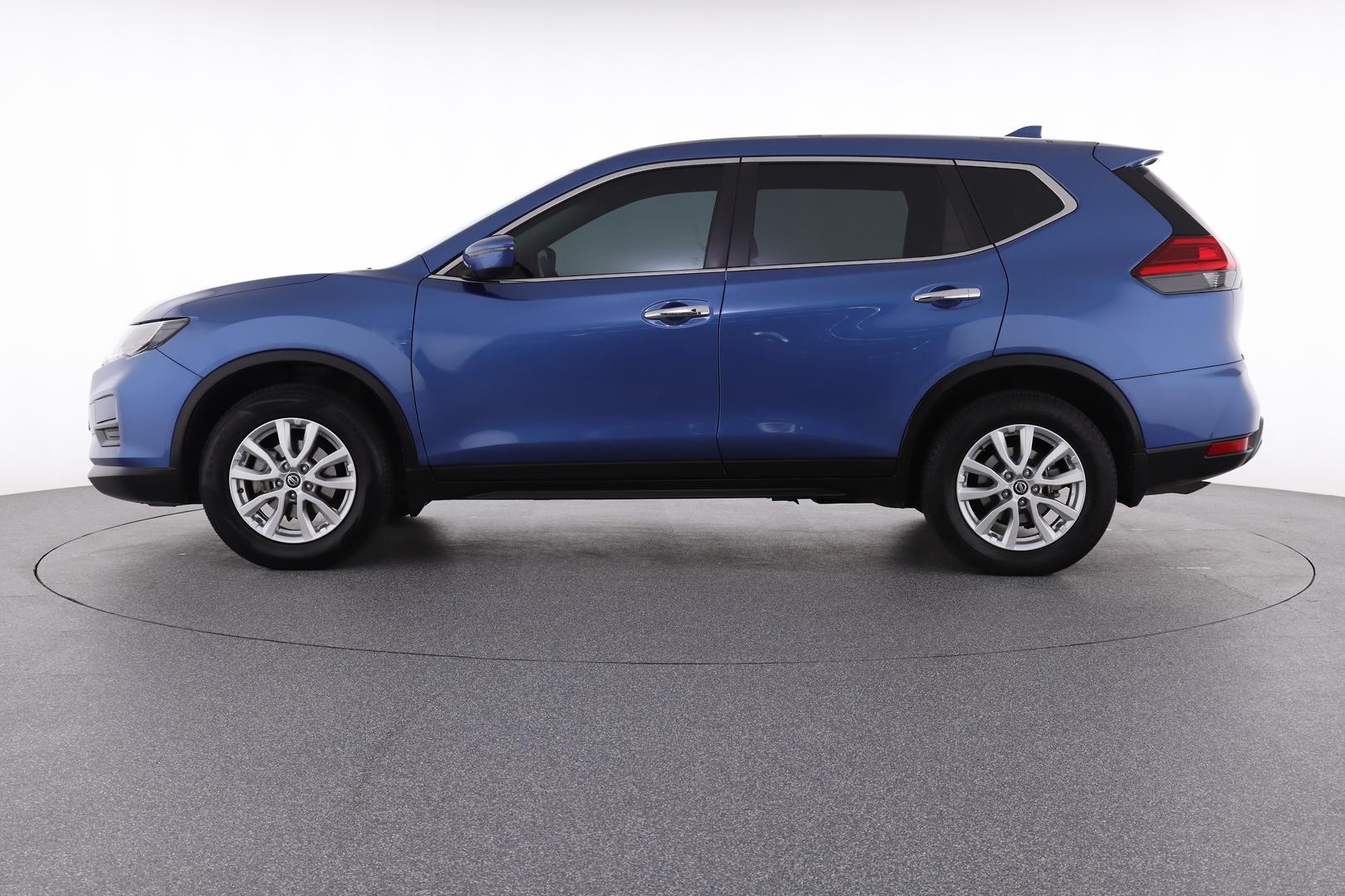Nissan X-trail image 3