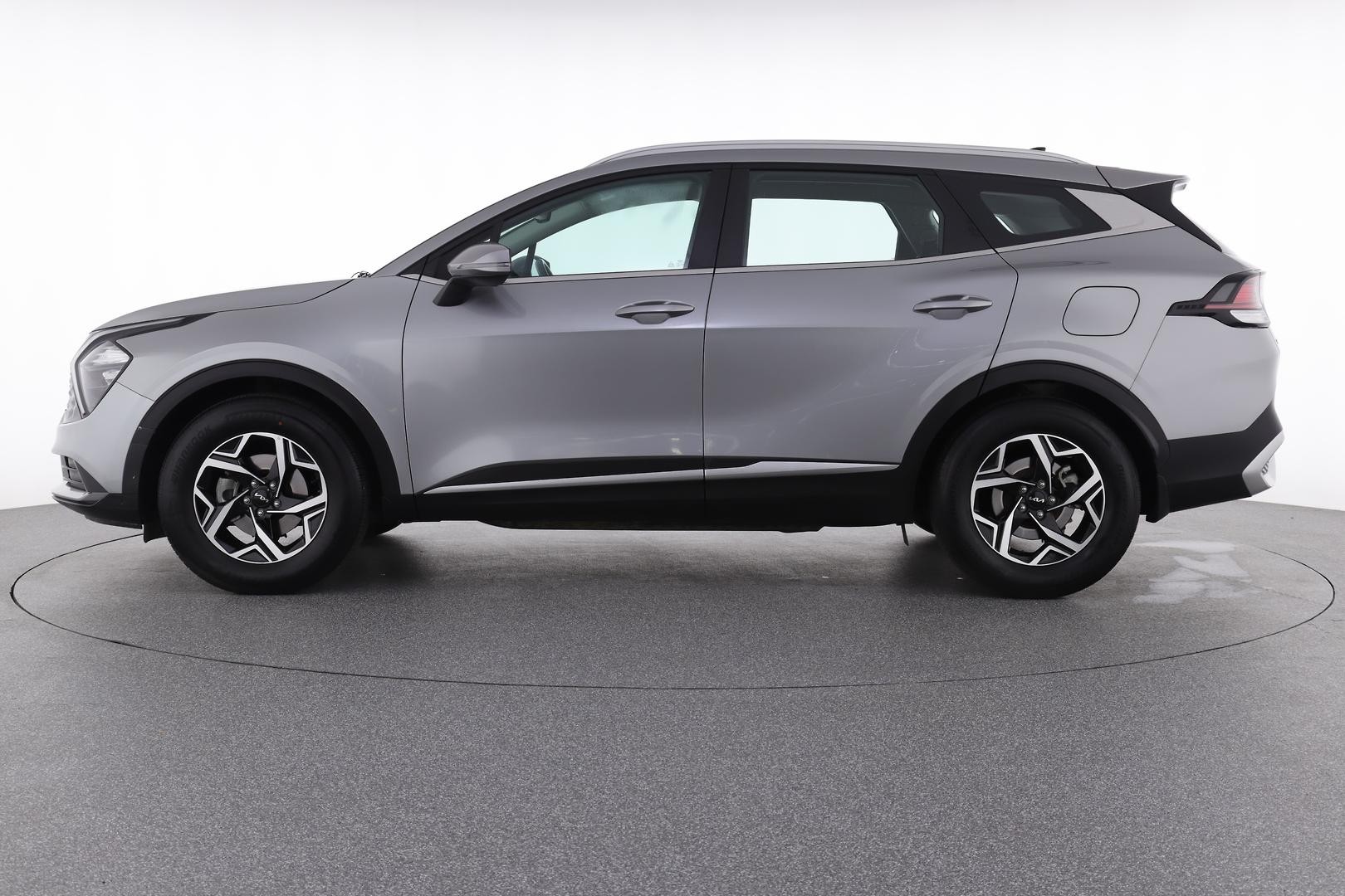 Kia Sportage image 3