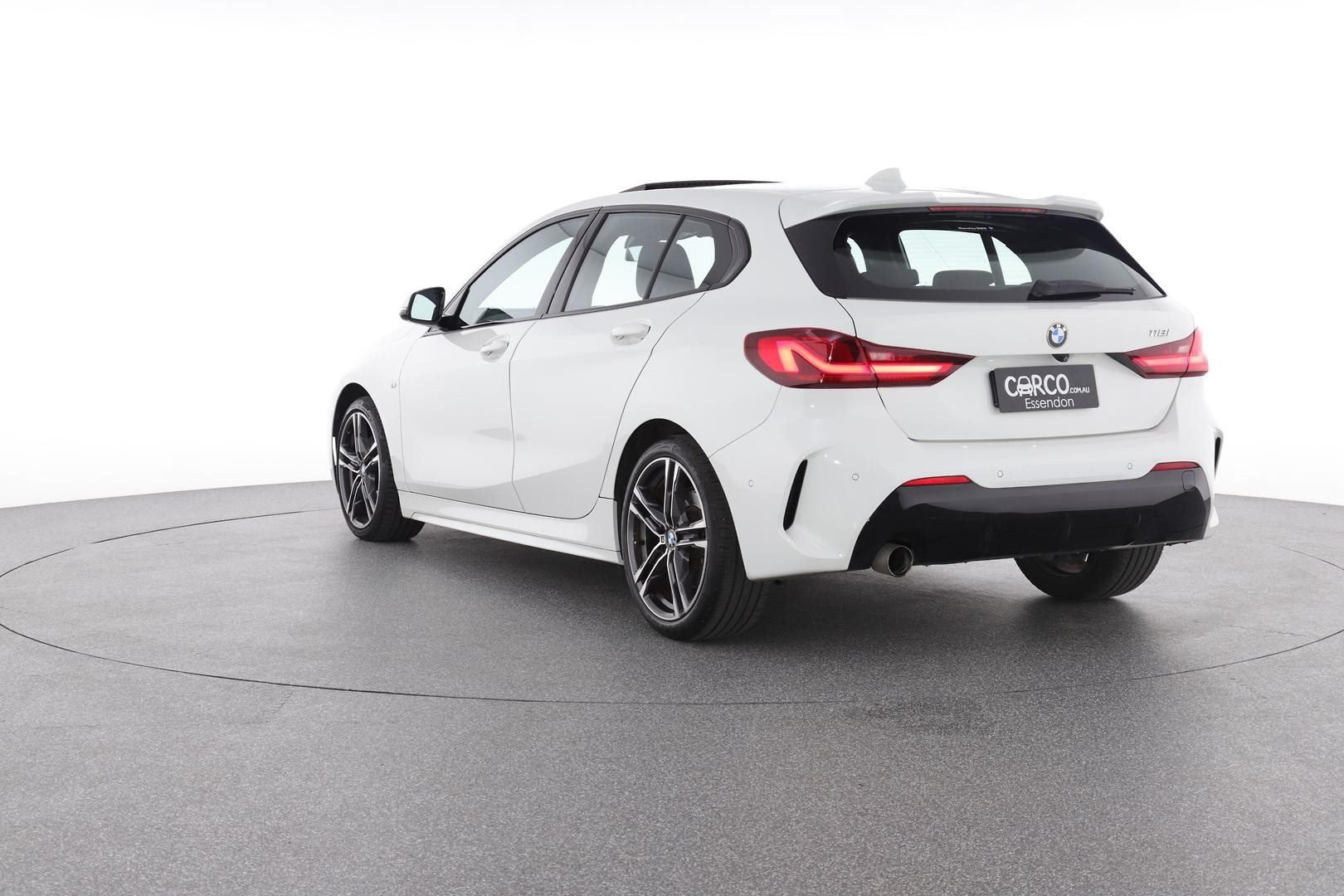 BMW 1 Series image 4
