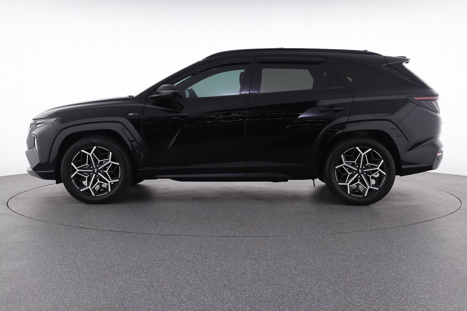 Hyundai Tucson image 3