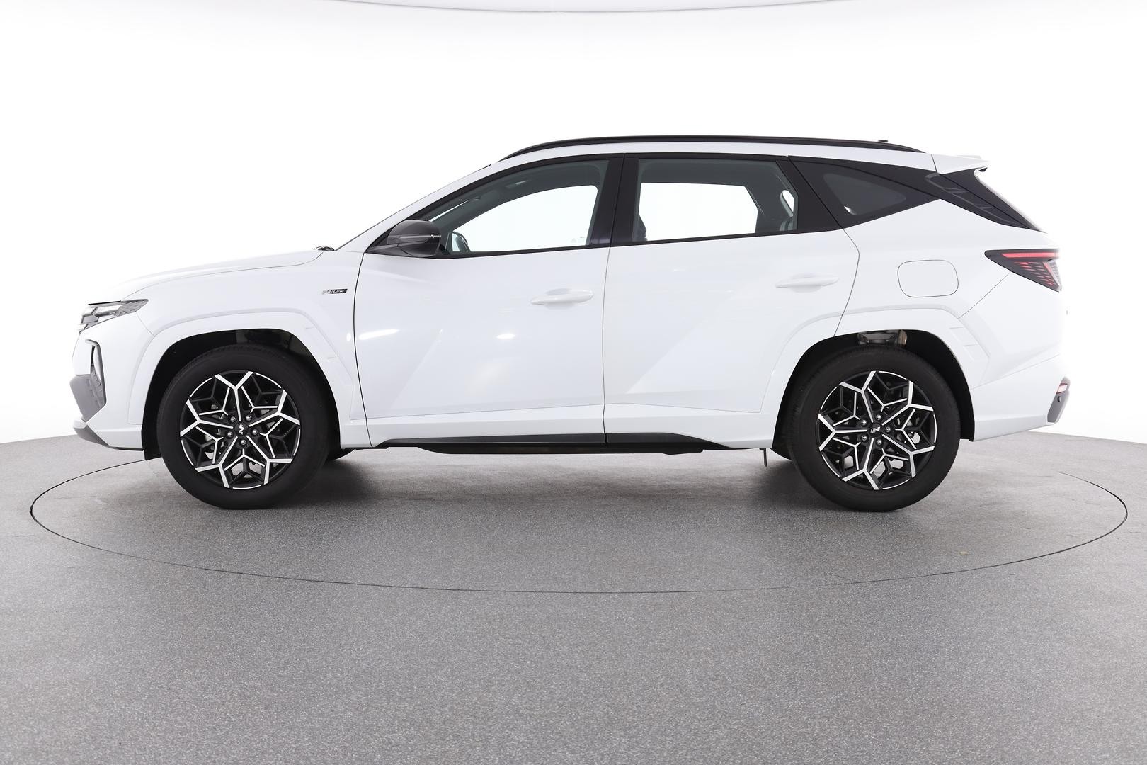 Hyundai Tucson image 3