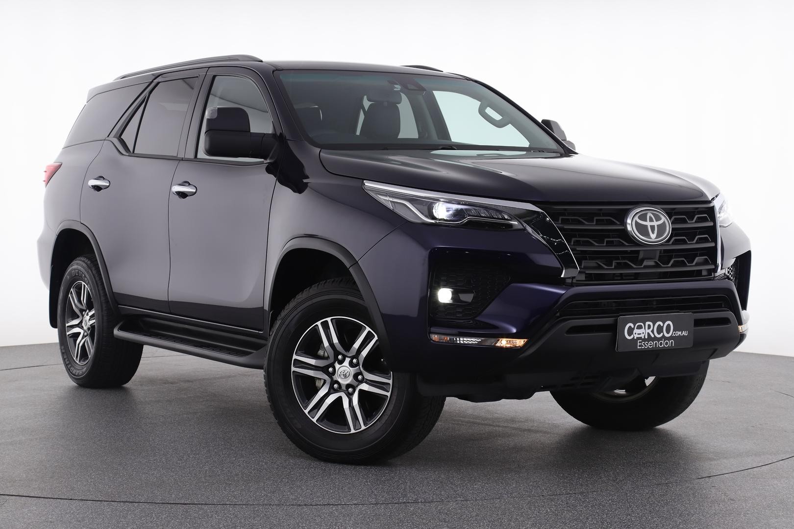 Toyota Fortuner image 1