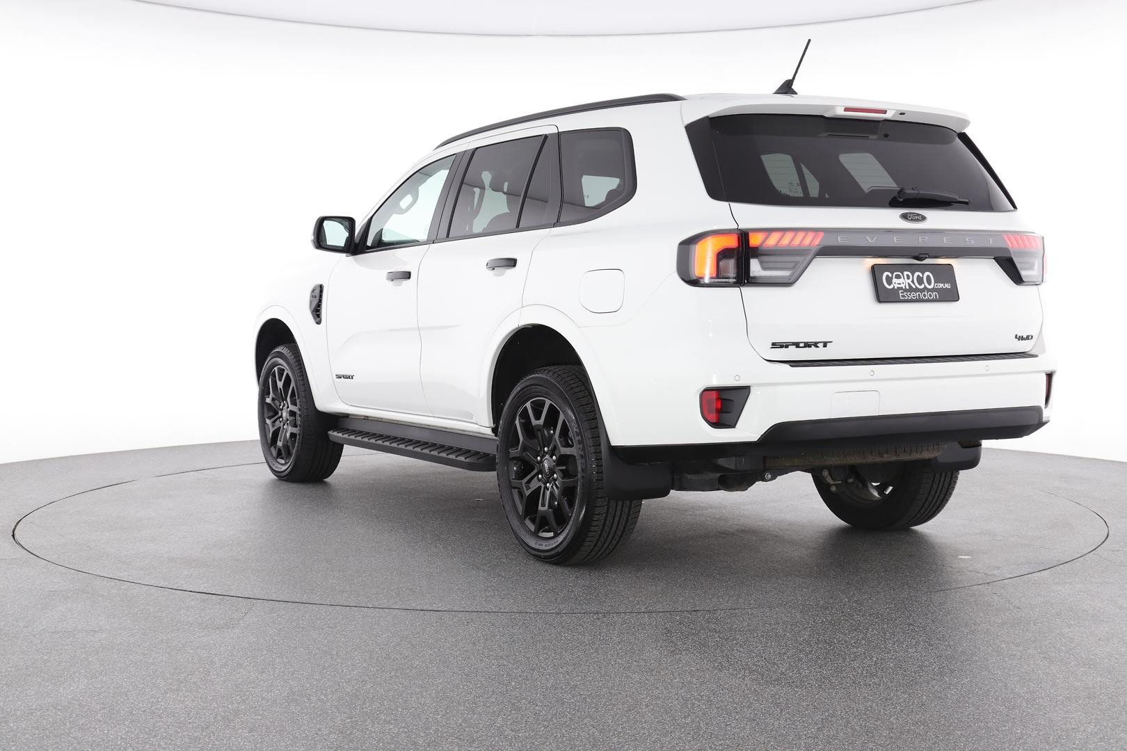 Ford Everest image 4
