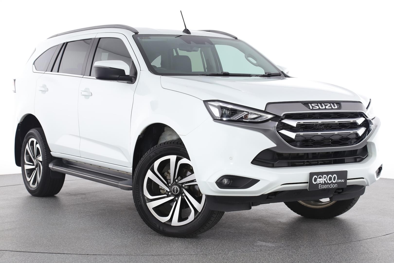 Isuzu Mu-x image 1