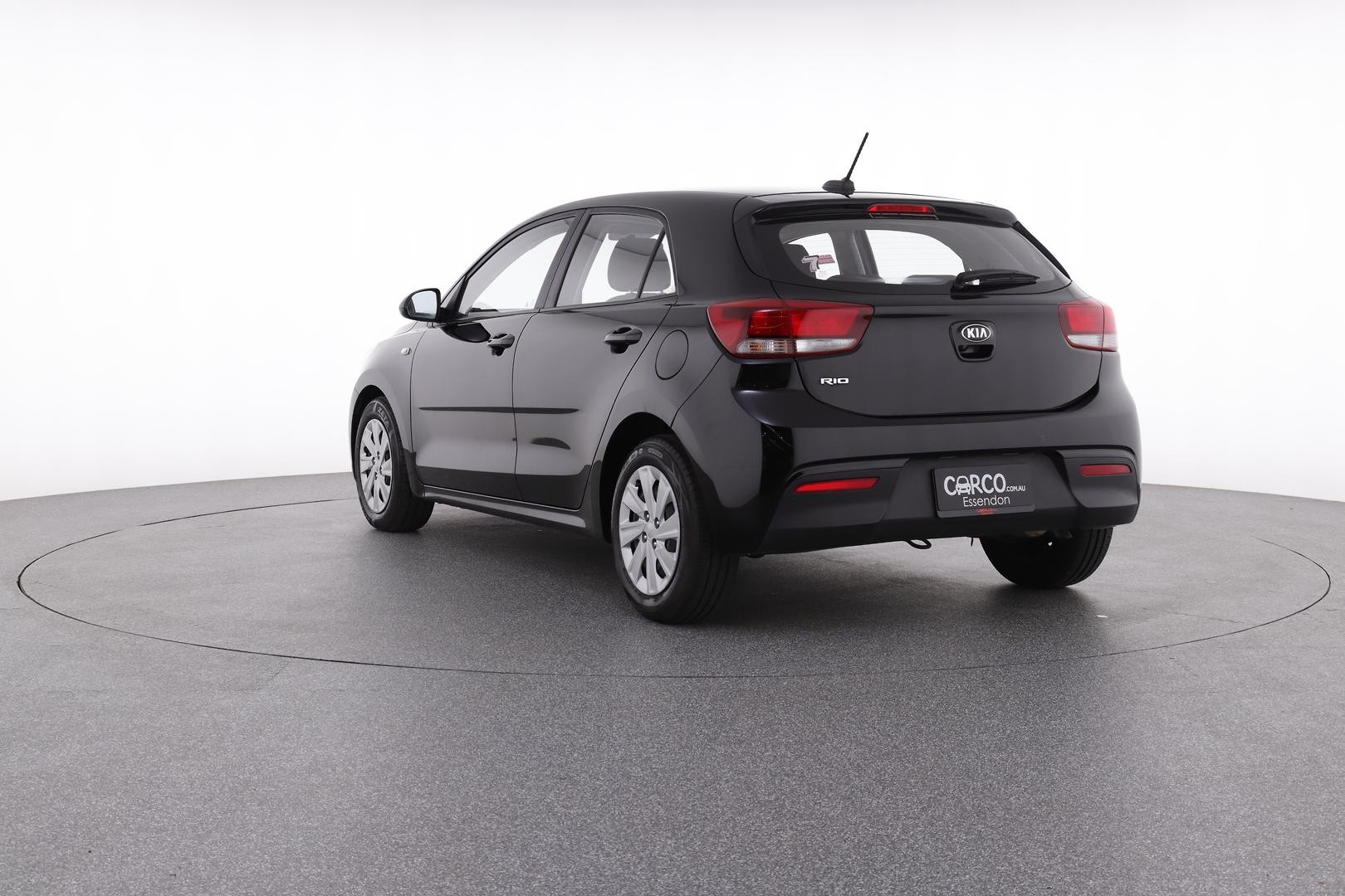 Kia Rio image 4