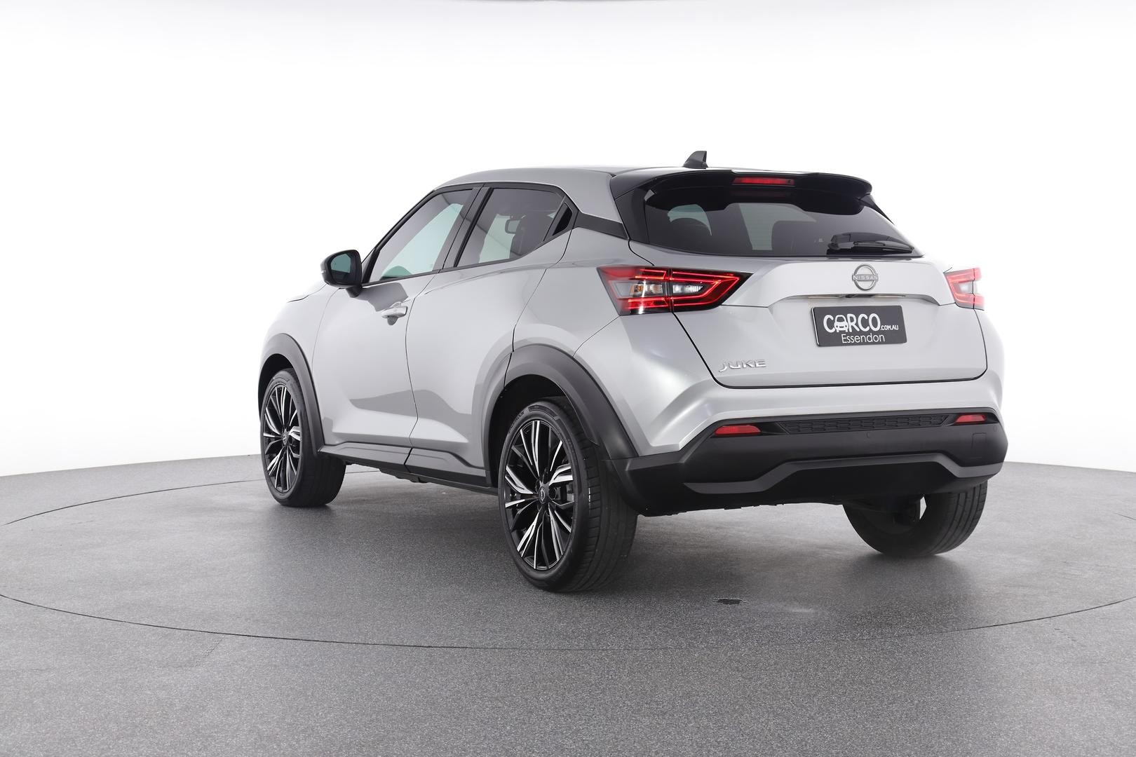 Nissan Juke image 4