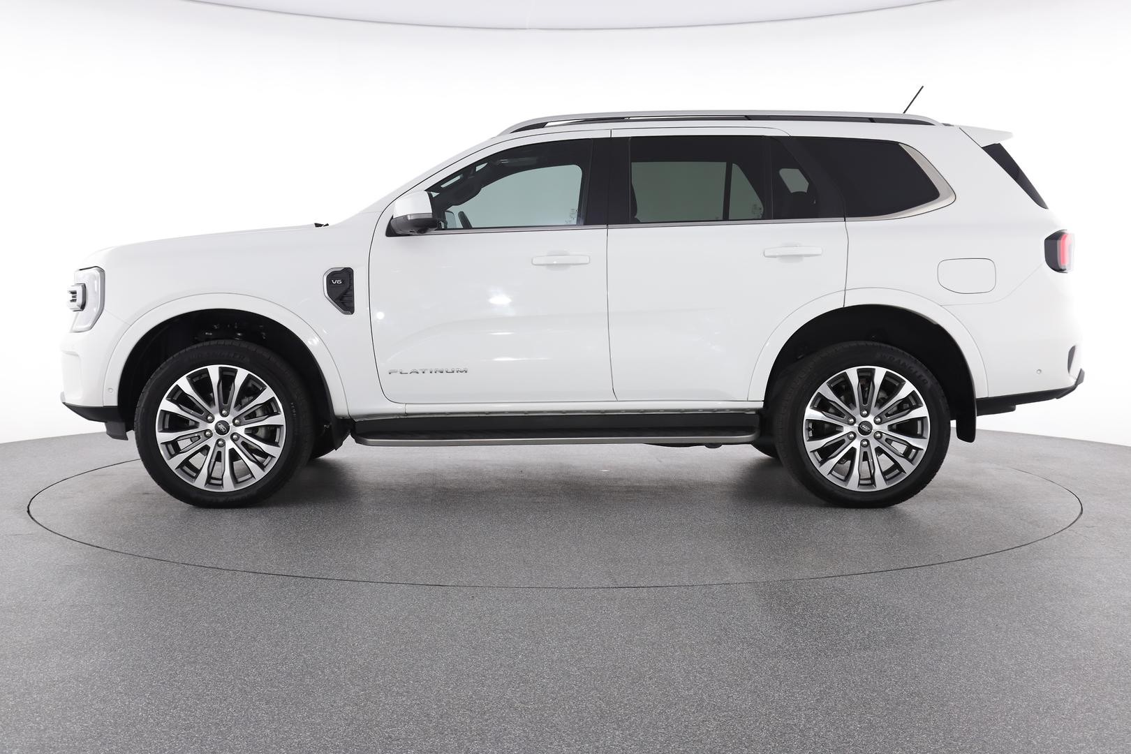 Ford Everest image 3