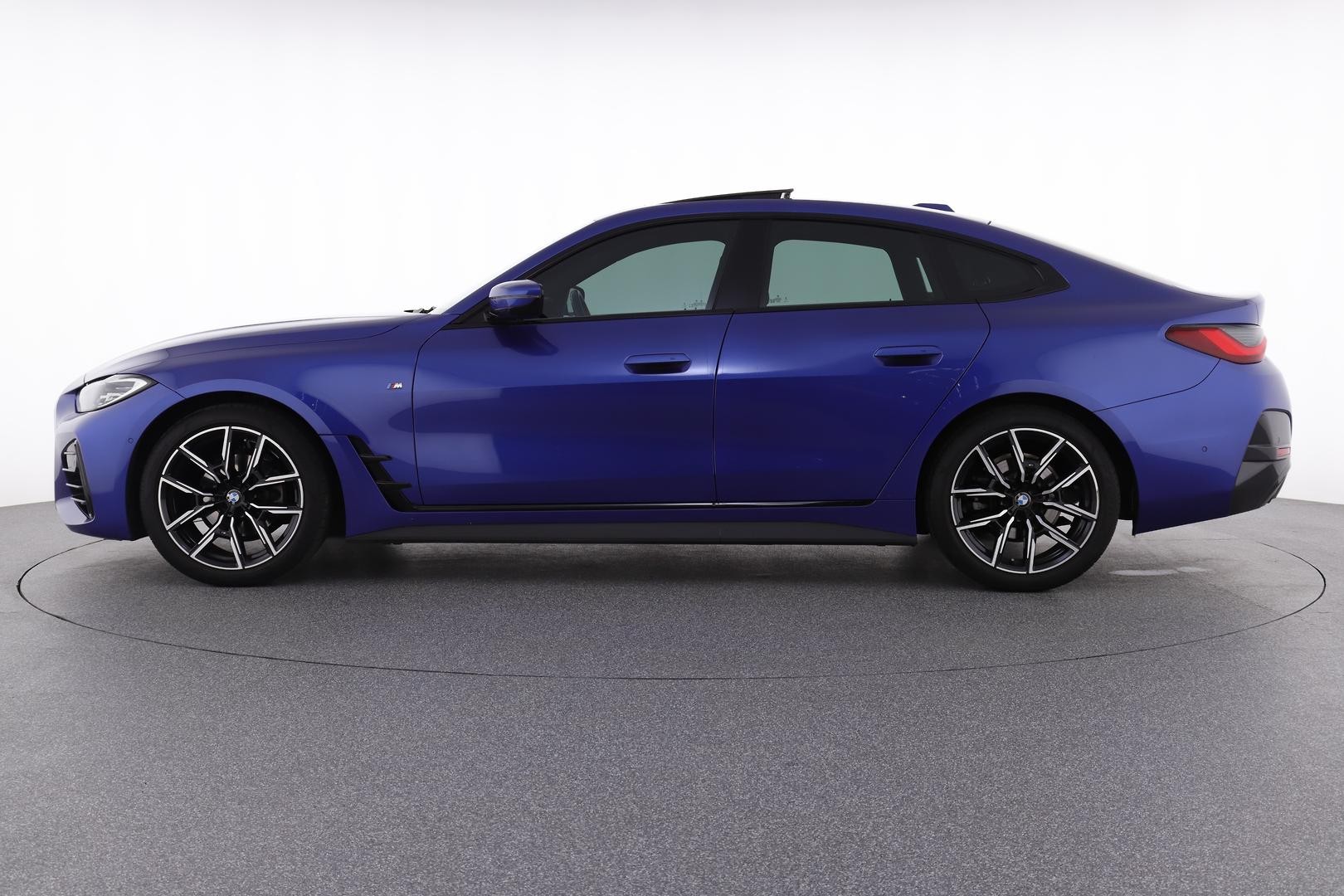 BMW 4 Series image 3