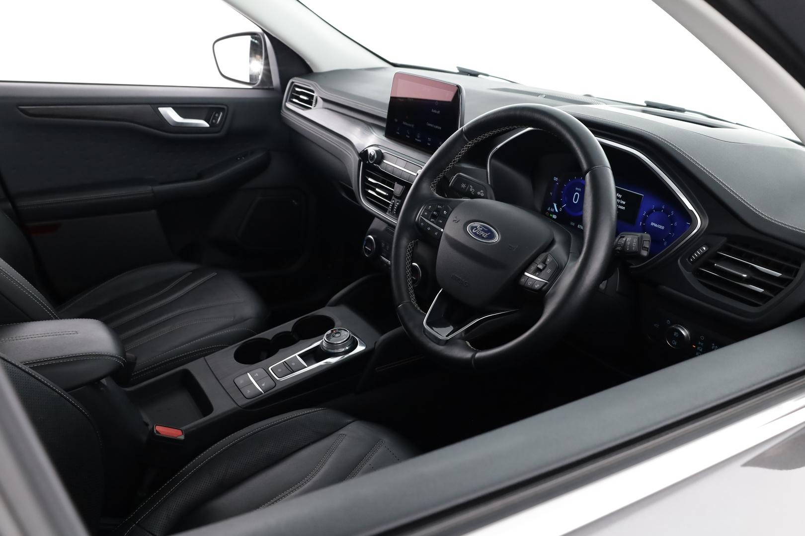 Ford Escape image 3