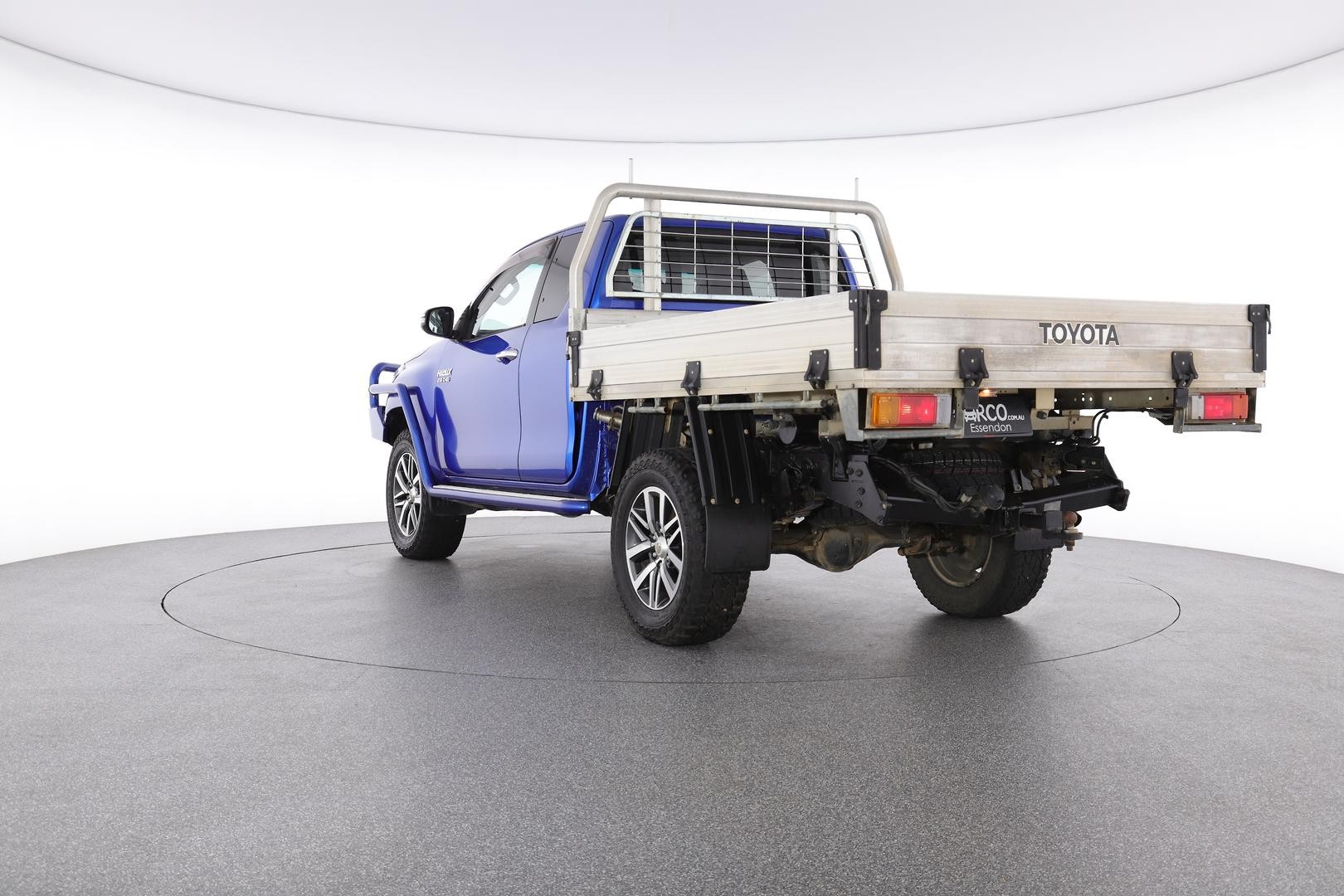 Toyota Hilux image 4