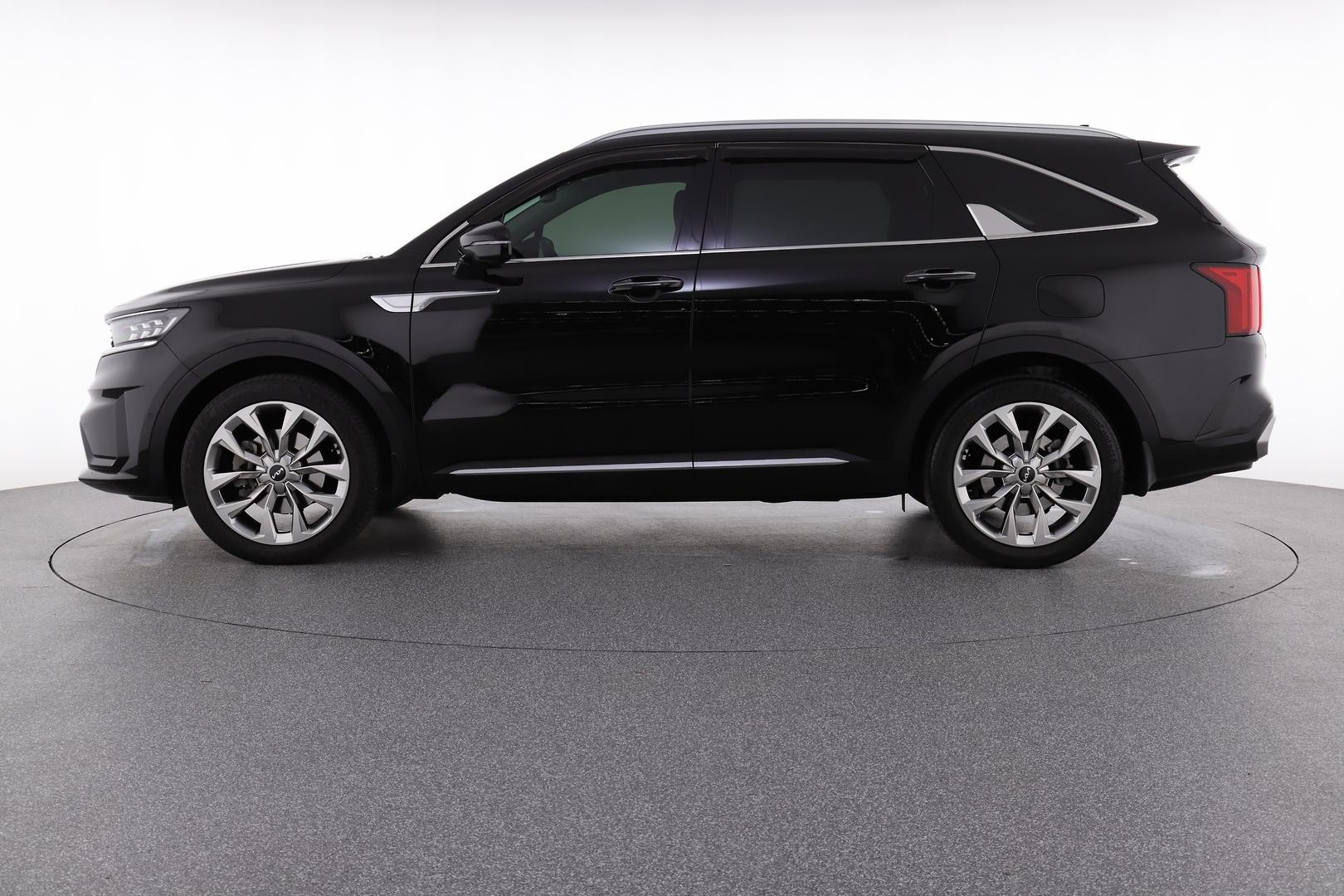 Kia Sorento image 3