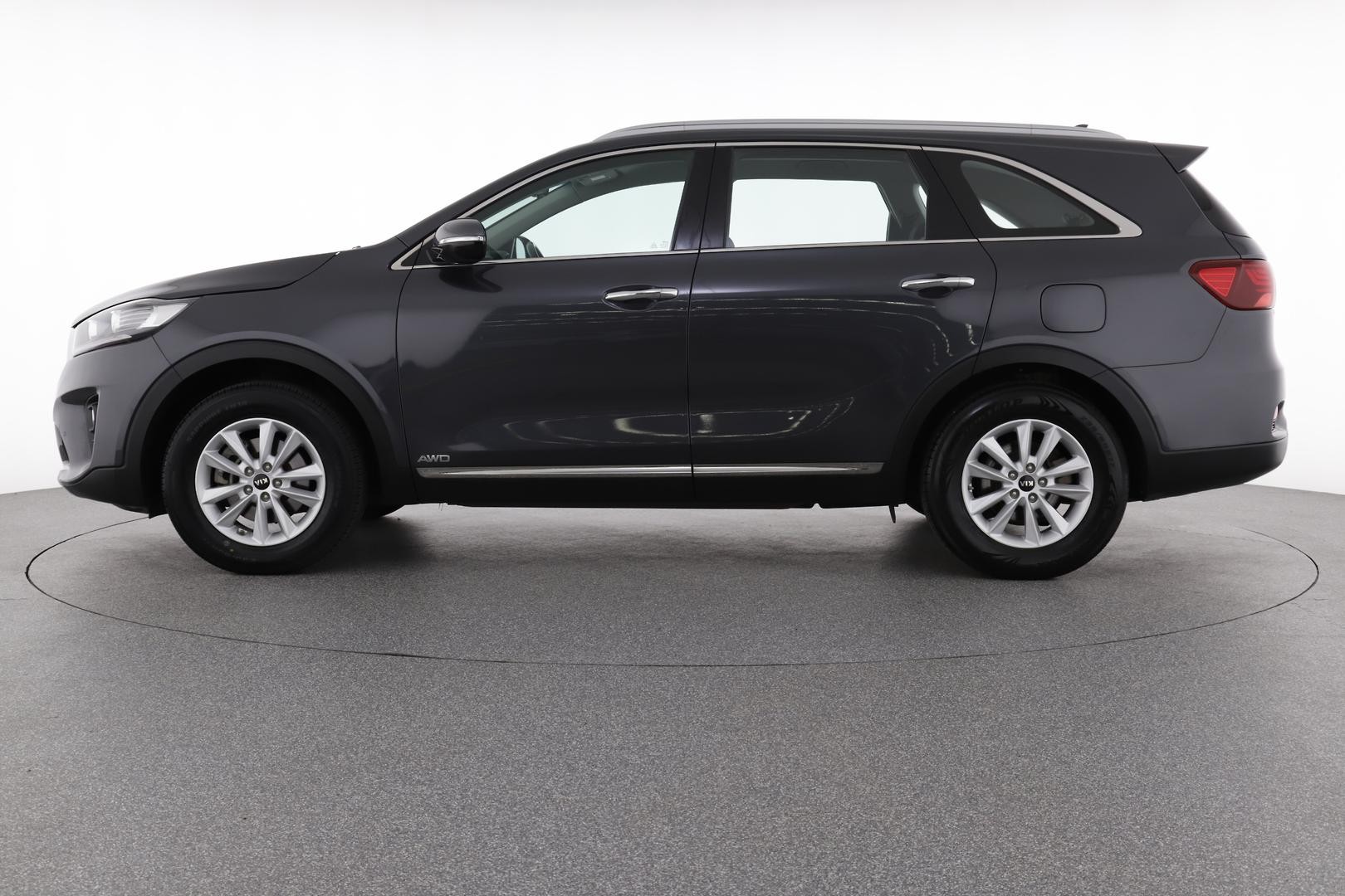 Kia Sorento image 3