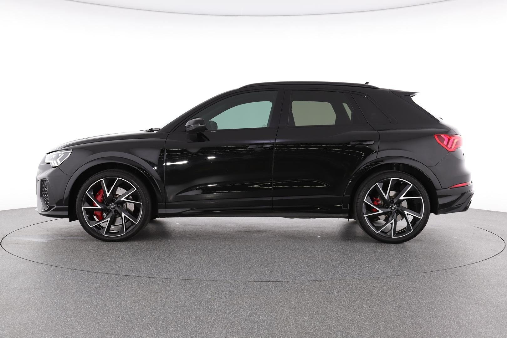 Audi Rs Q3 image 3