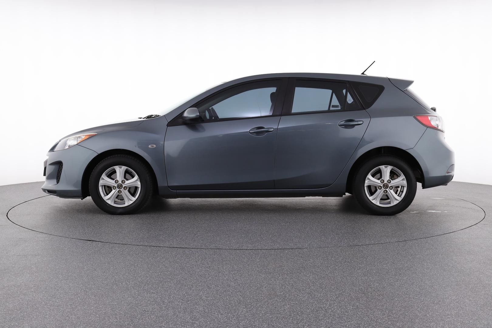 Mazda 3 image 3