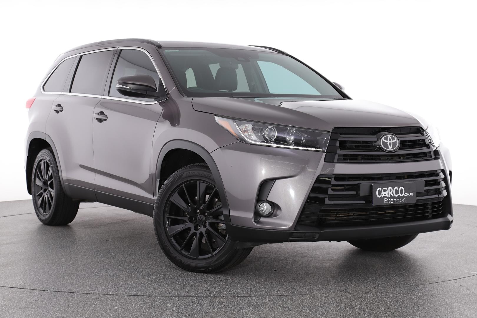 Toyota Kluger image 1