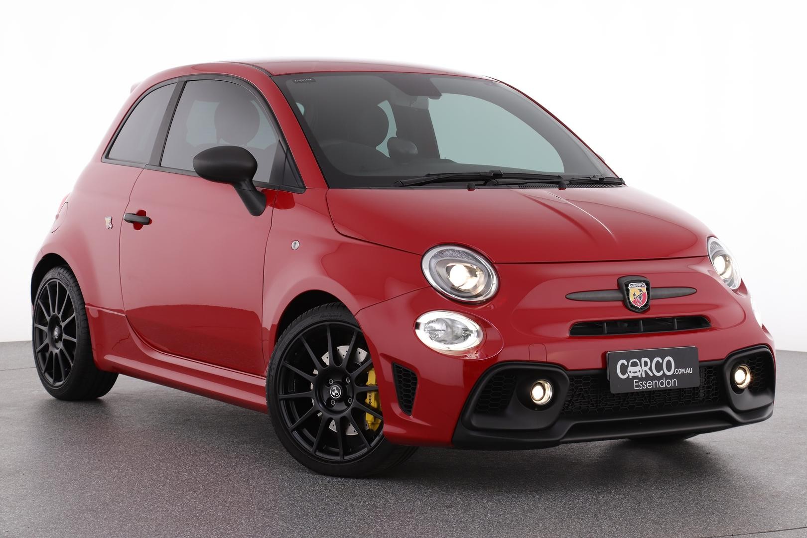 Abarth 695 image 1