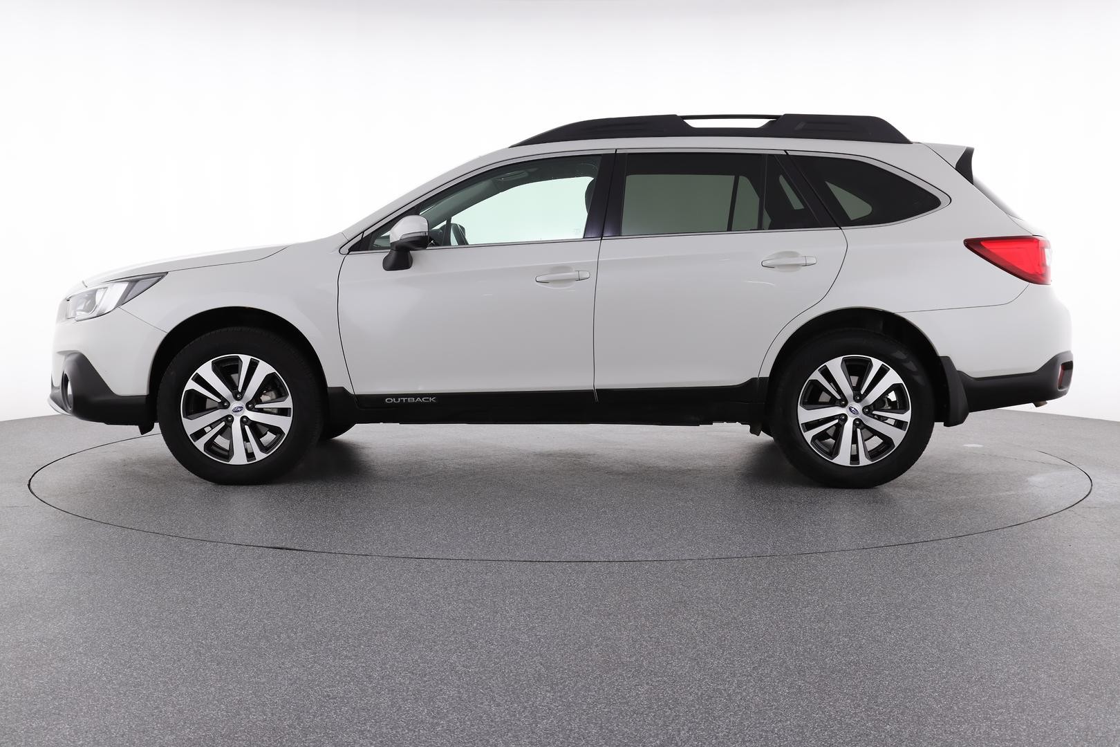 Subaru Outback image 3