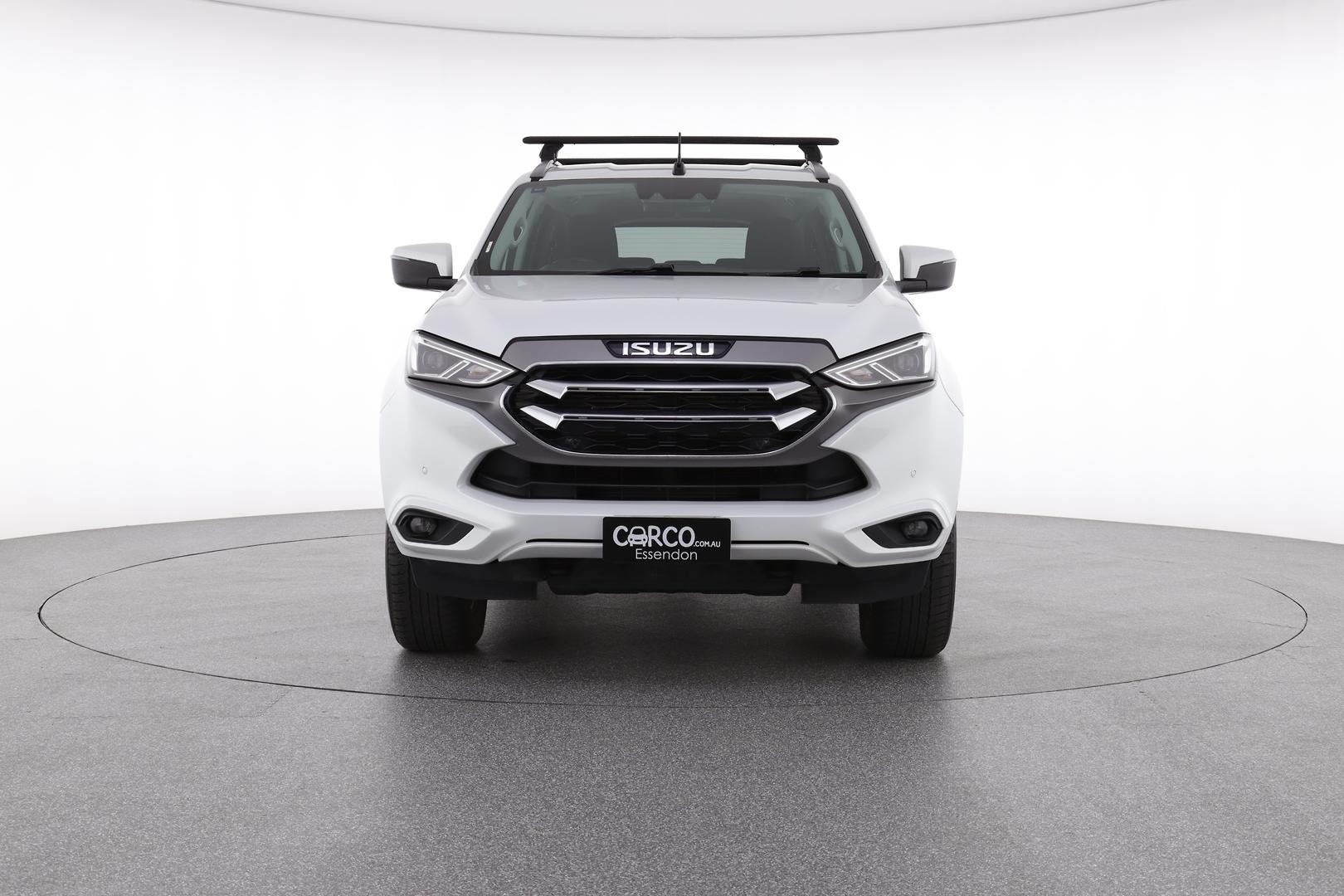 Isuzu Mu-x image 2