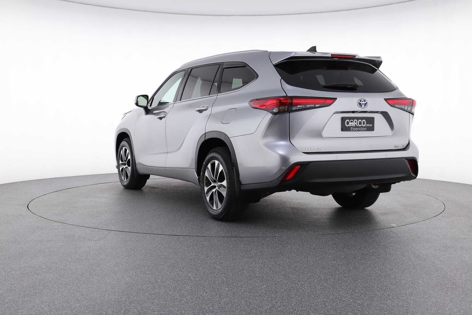 Toyota Kluger image 4
