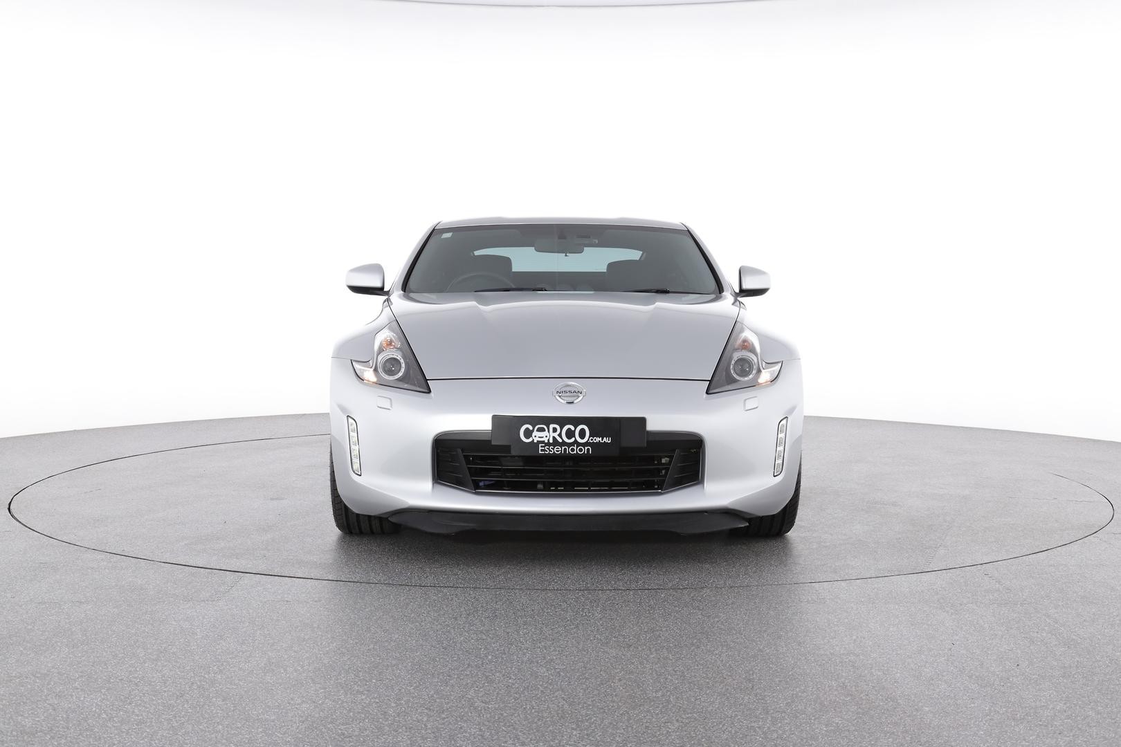 Nissan 370z image 2