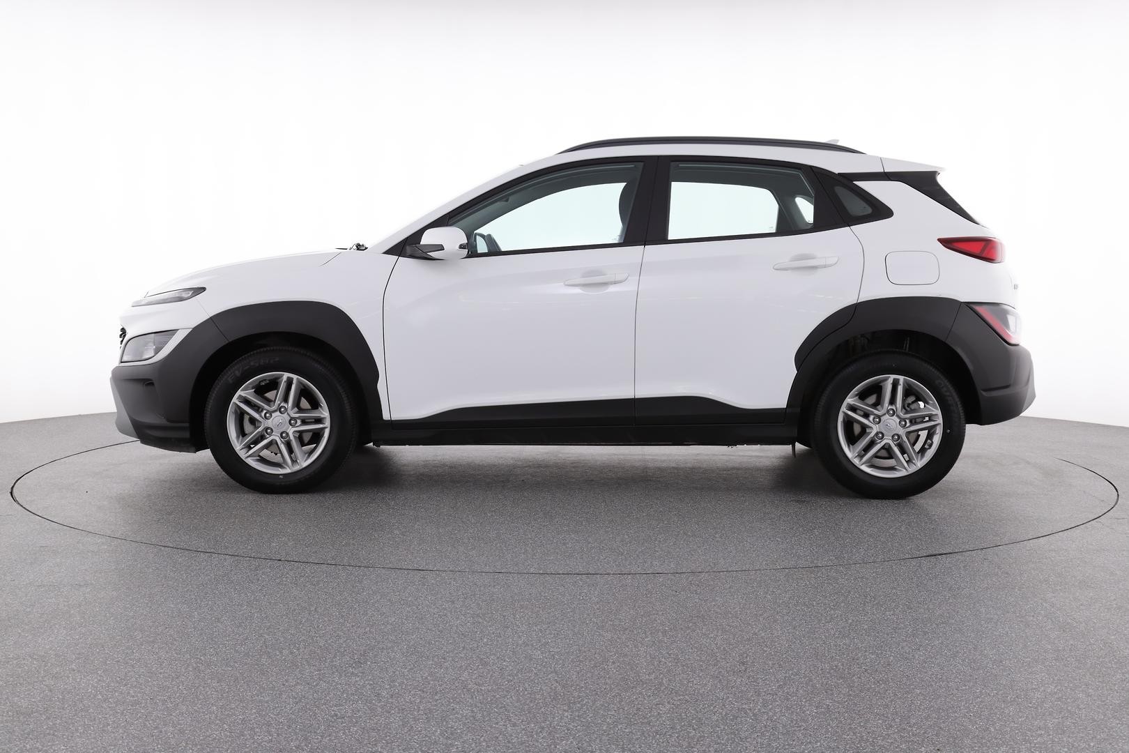 Hyundai Kona image 3