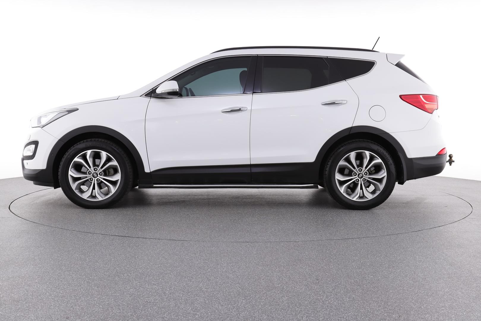 Hyundai Santa Fe image 3