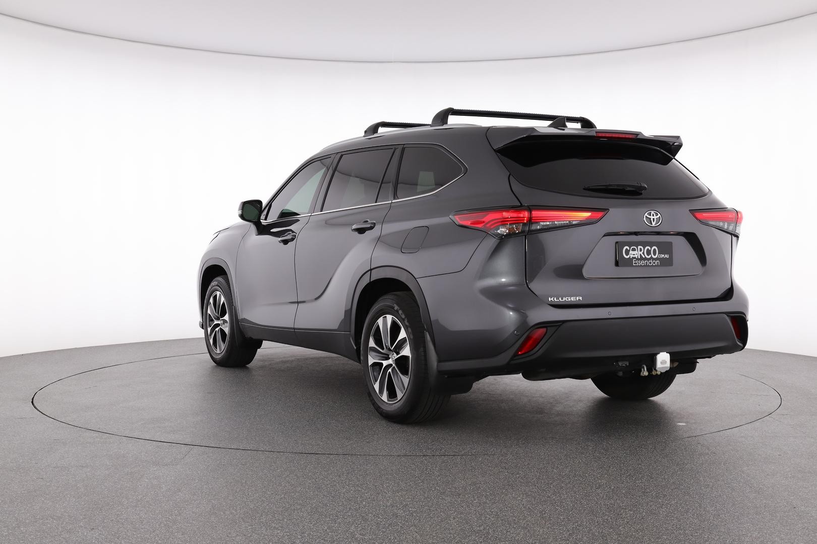 Toyota Kluger image 4