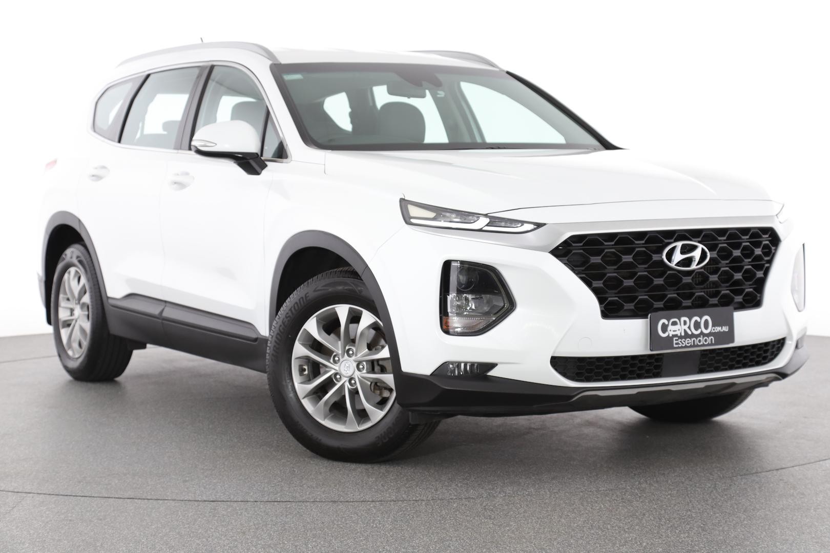Hyundai Santa Fe image 1