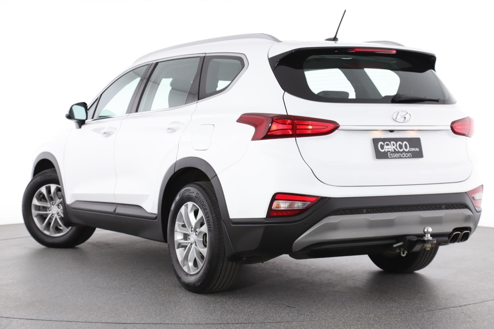 Hyundai Santa Fe image 2