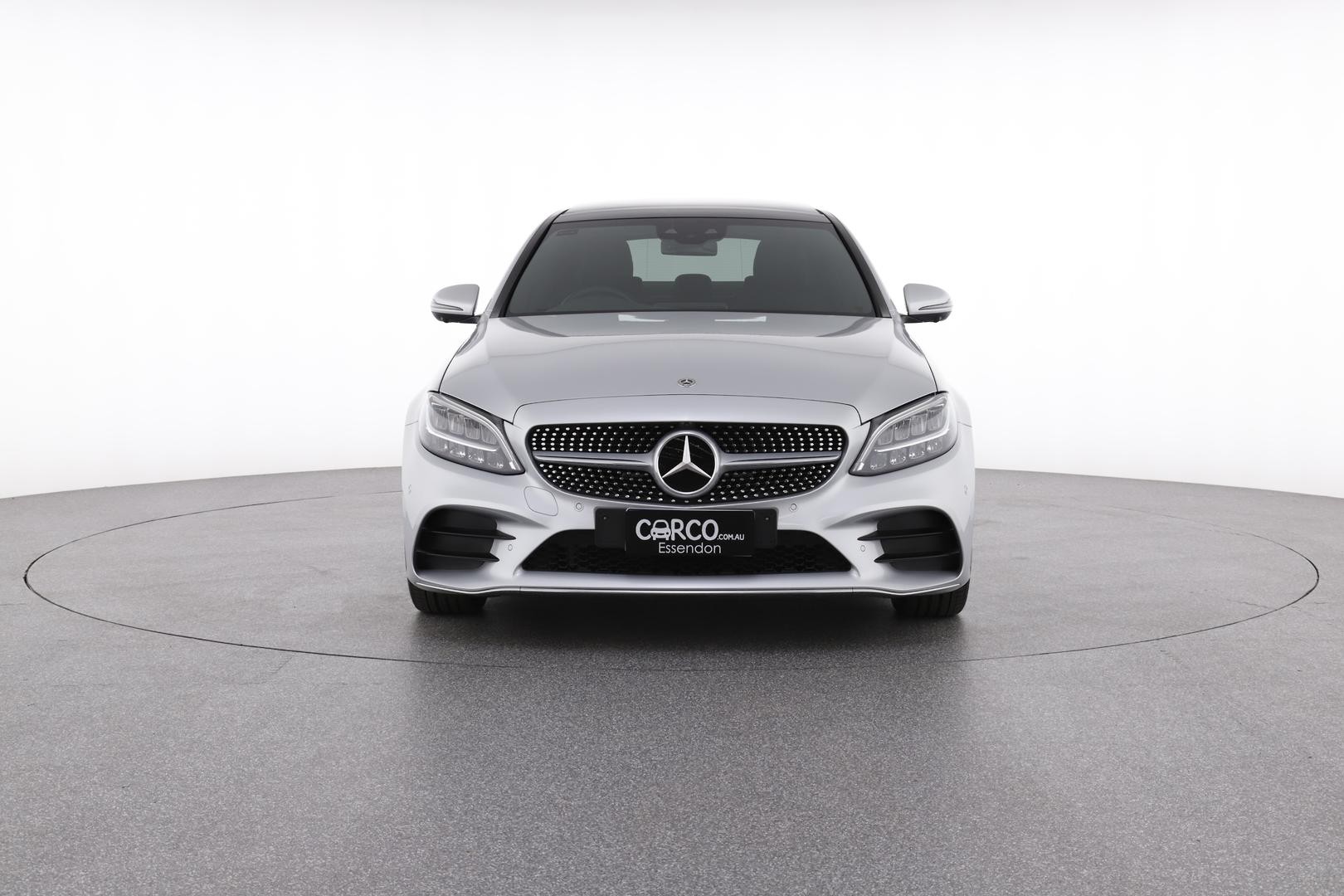 Mercedes Benz C-class image 2