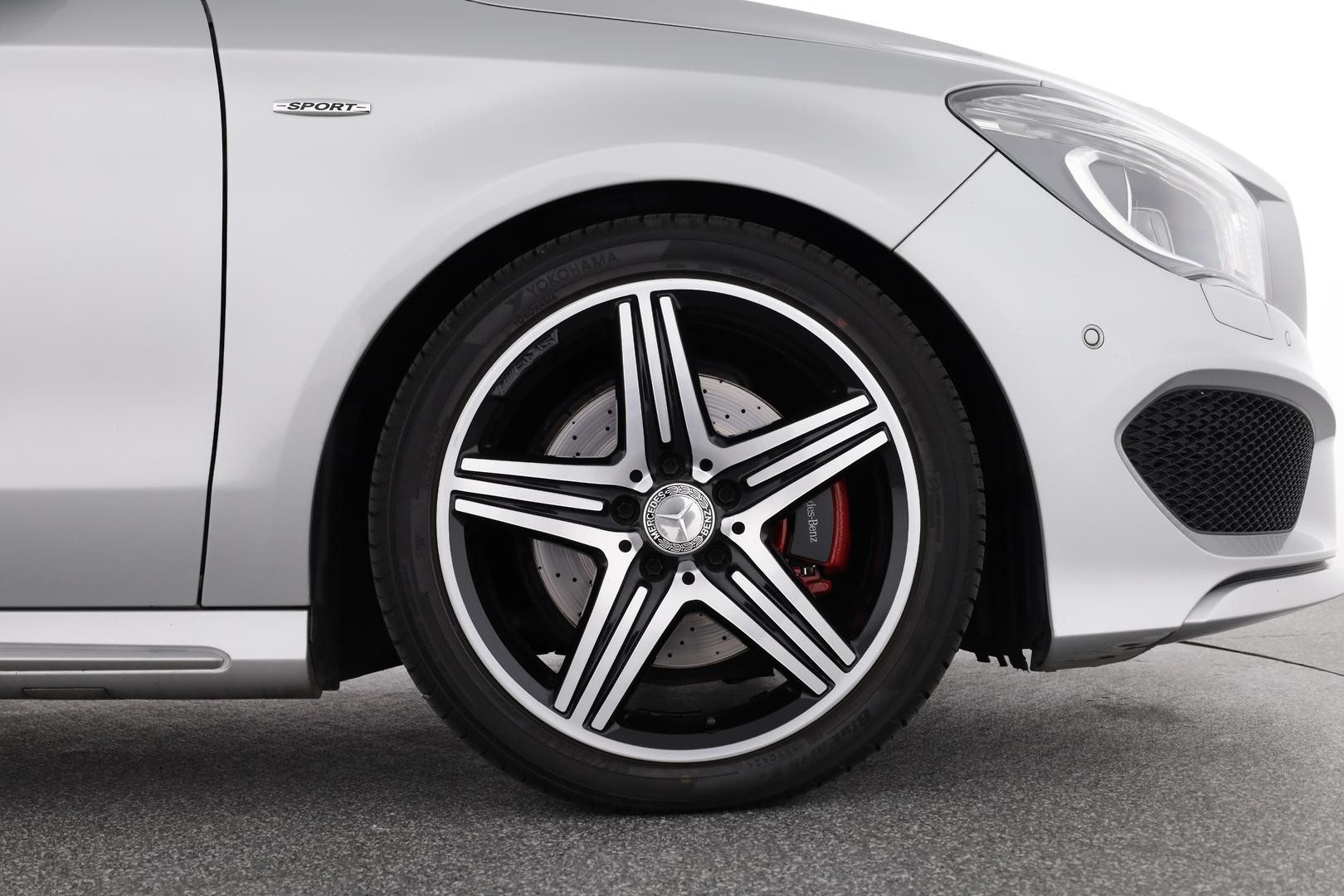 Mercedes Benz Cla-class image 3