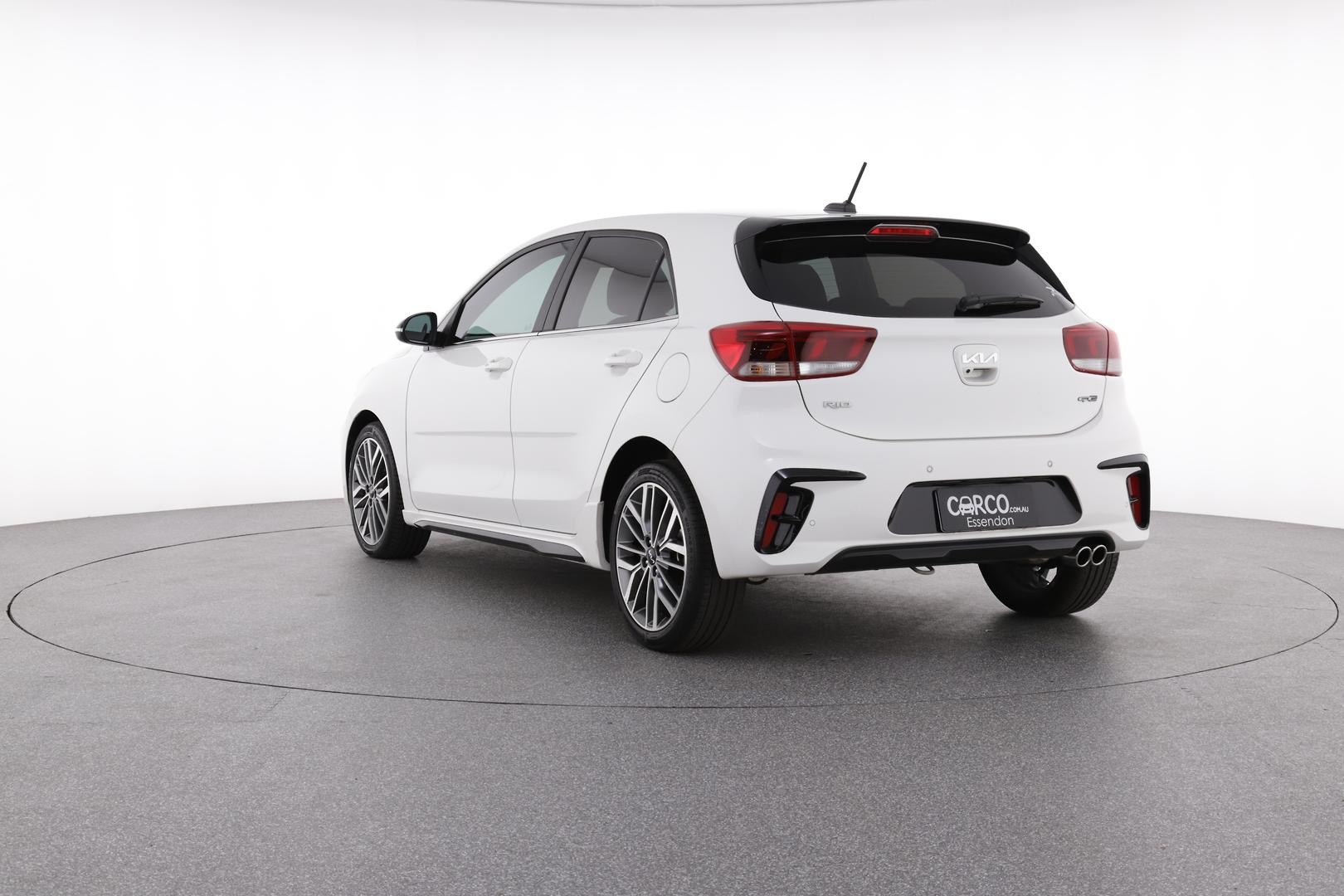 Kia Rio image 4