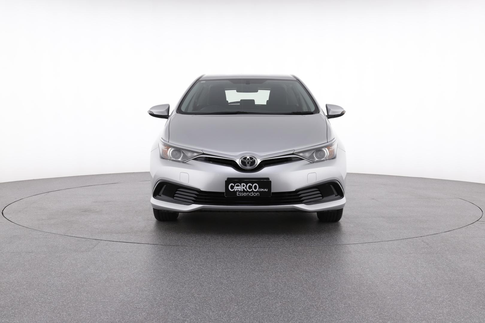 Toyota Corolla image 2