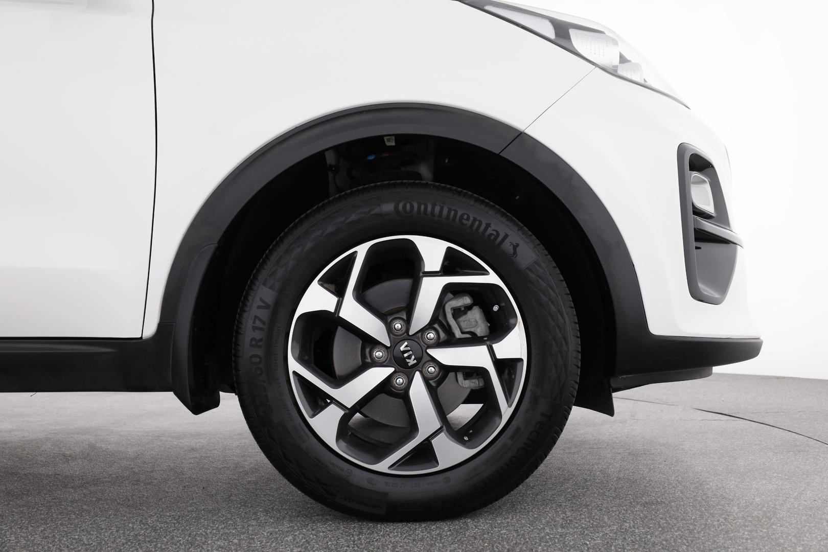 Kia Sportage image 3