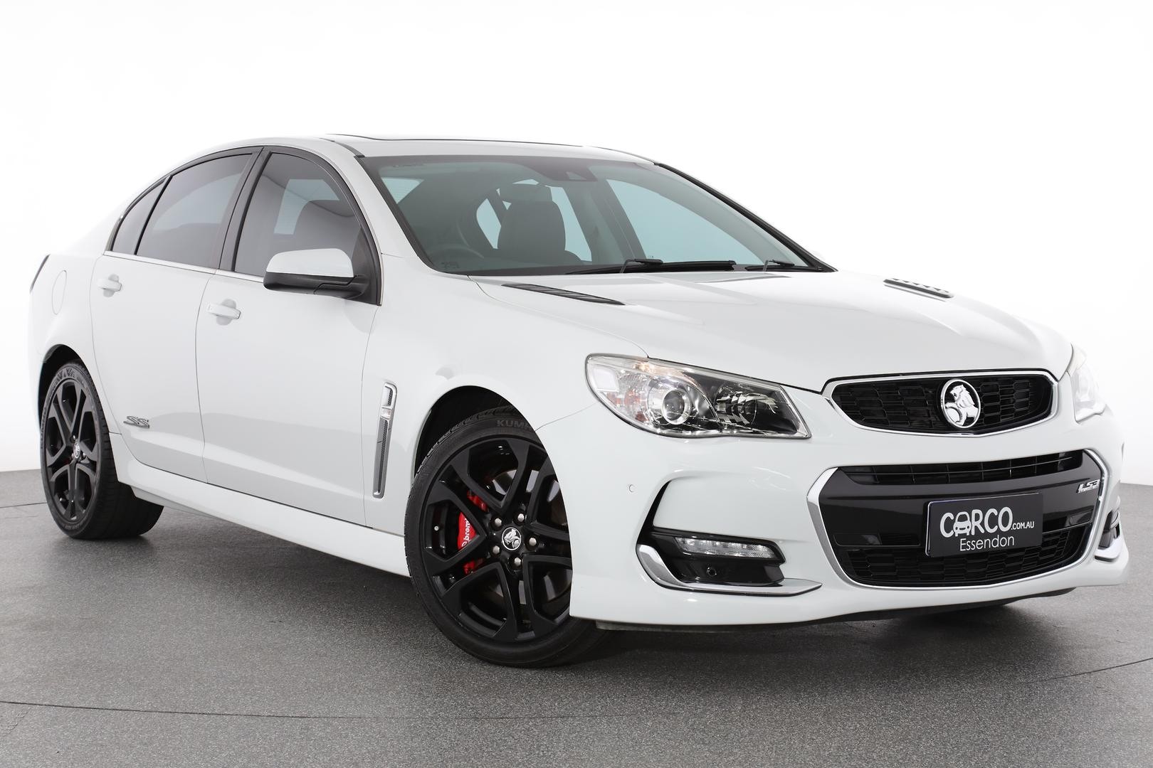 Holden Commodore image 1