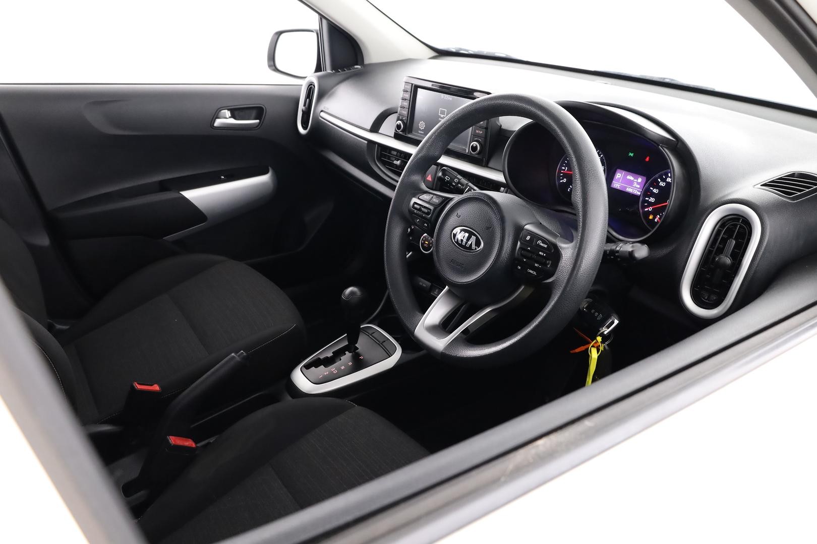 Kia Picanto image 4