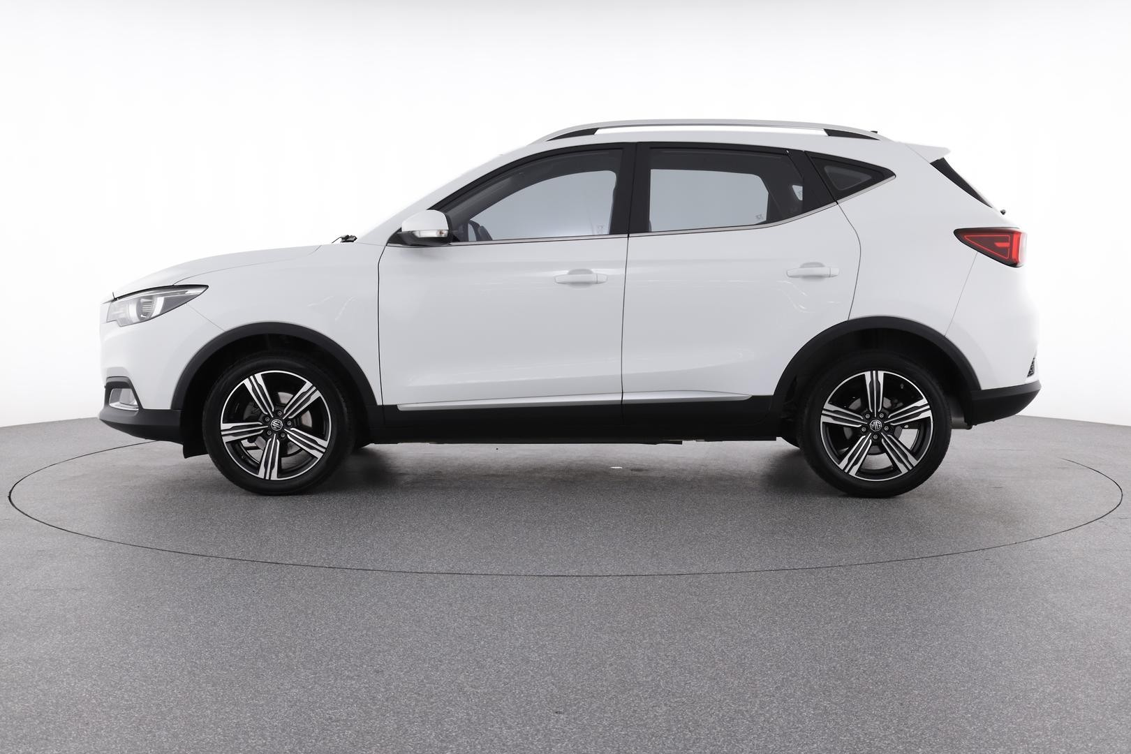 MG Zs image 3