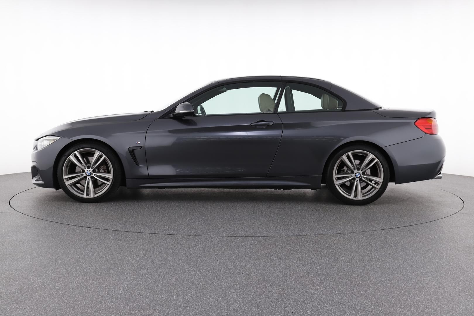 BMW 4 Series image 3