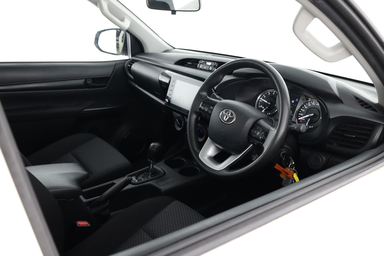 Toyota Hilux image 4
