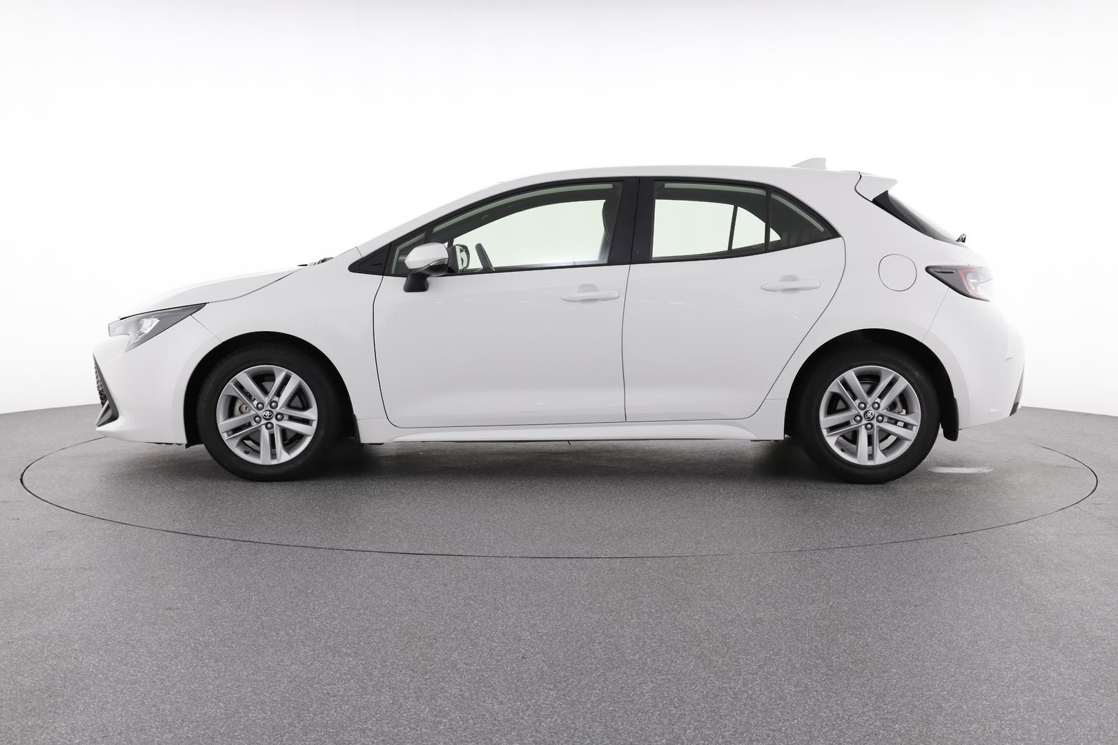 Toyota Corolla image 3