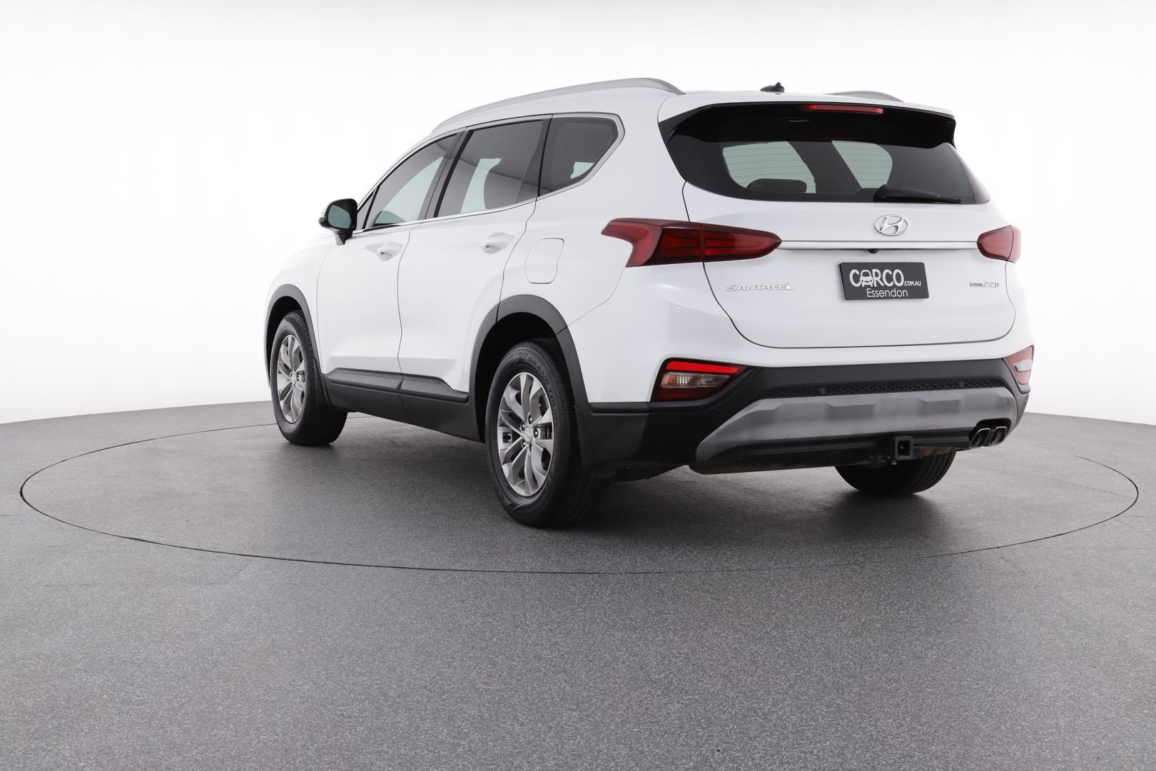 Hyundai Santa Fe image 4