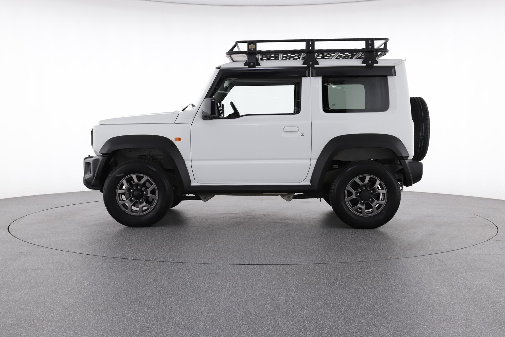 Suzuki Jimny image 3