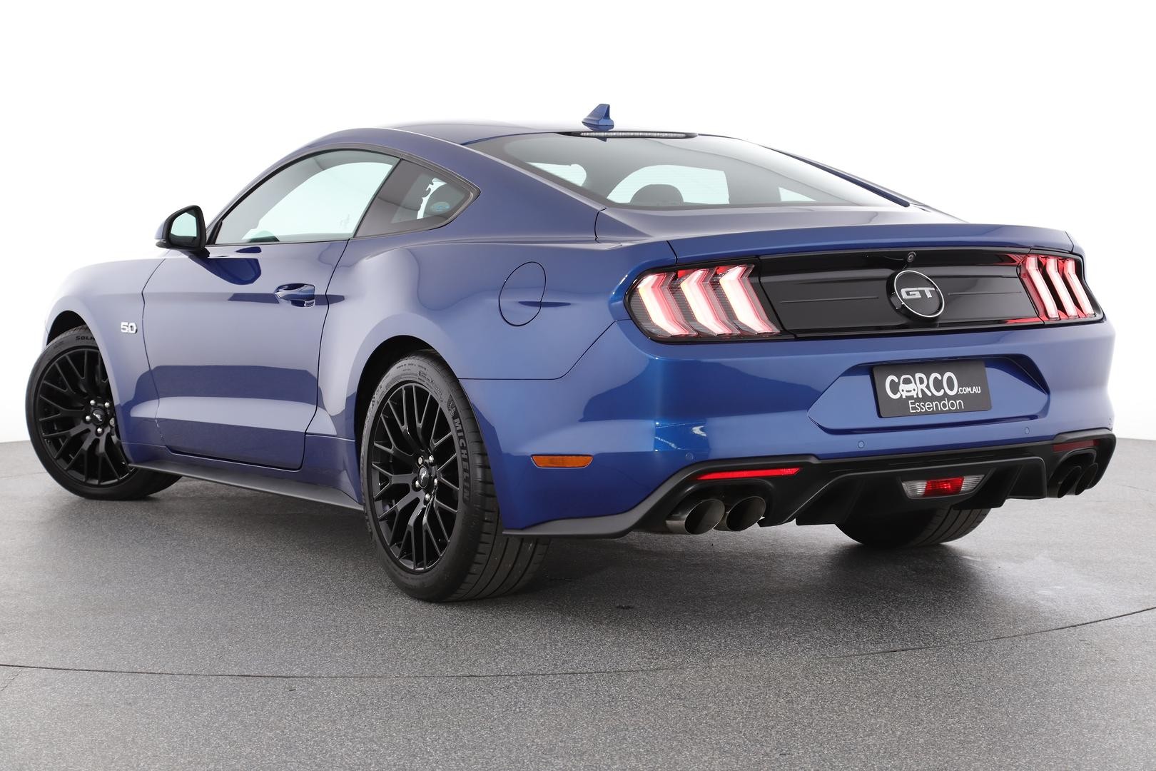 Ford Mustang image 2