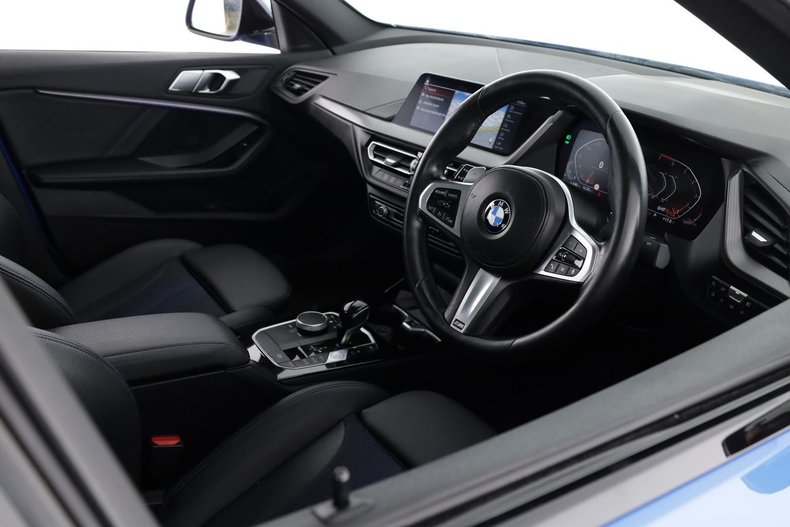 BMW 2 Series image 4