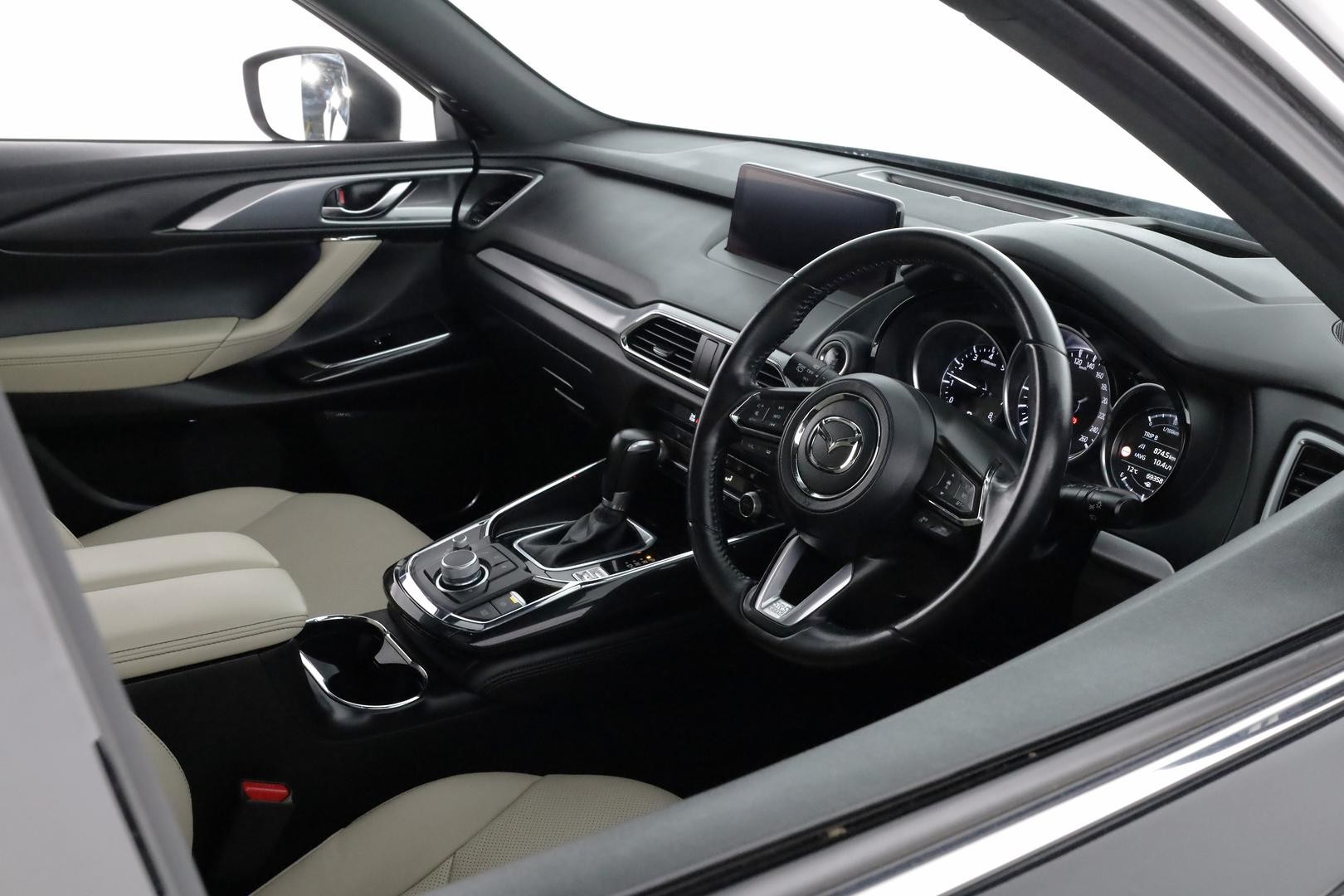 Mazda Cx-9 image 4