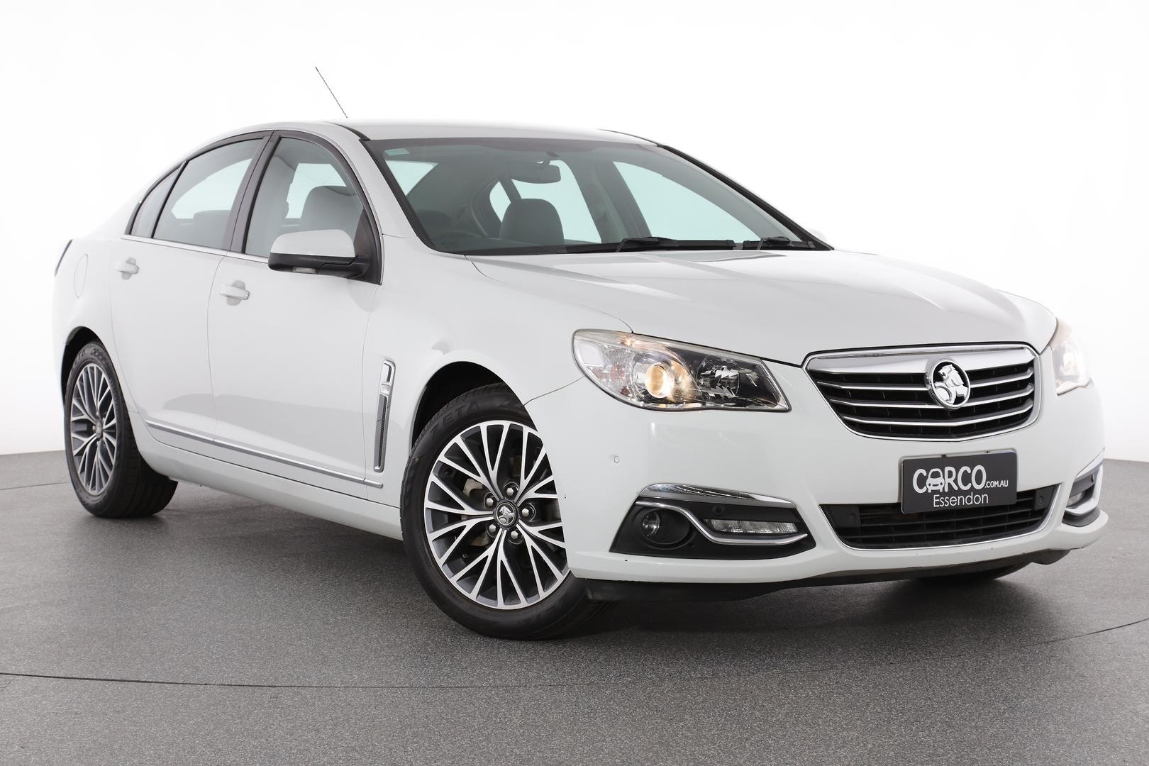 Holden Calais image 1