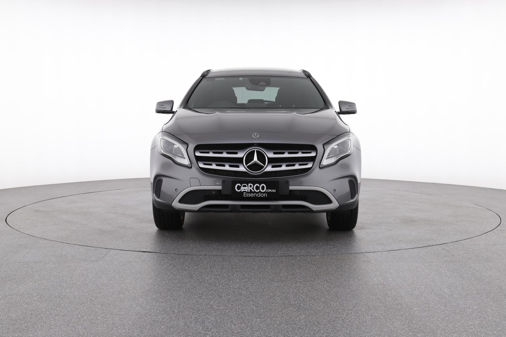 Mercedes Benz Gla-class image 2